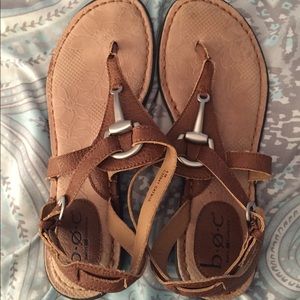 Born sandals size 6